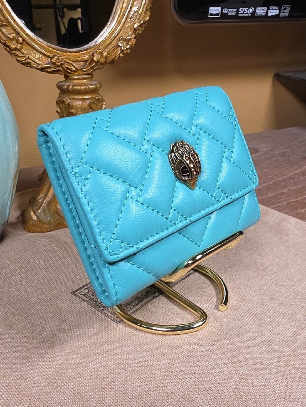 Kurt Geiger Turquoise Green Quilted Mini Wallet with Gold Crest NWT! - Picture 4 of 11